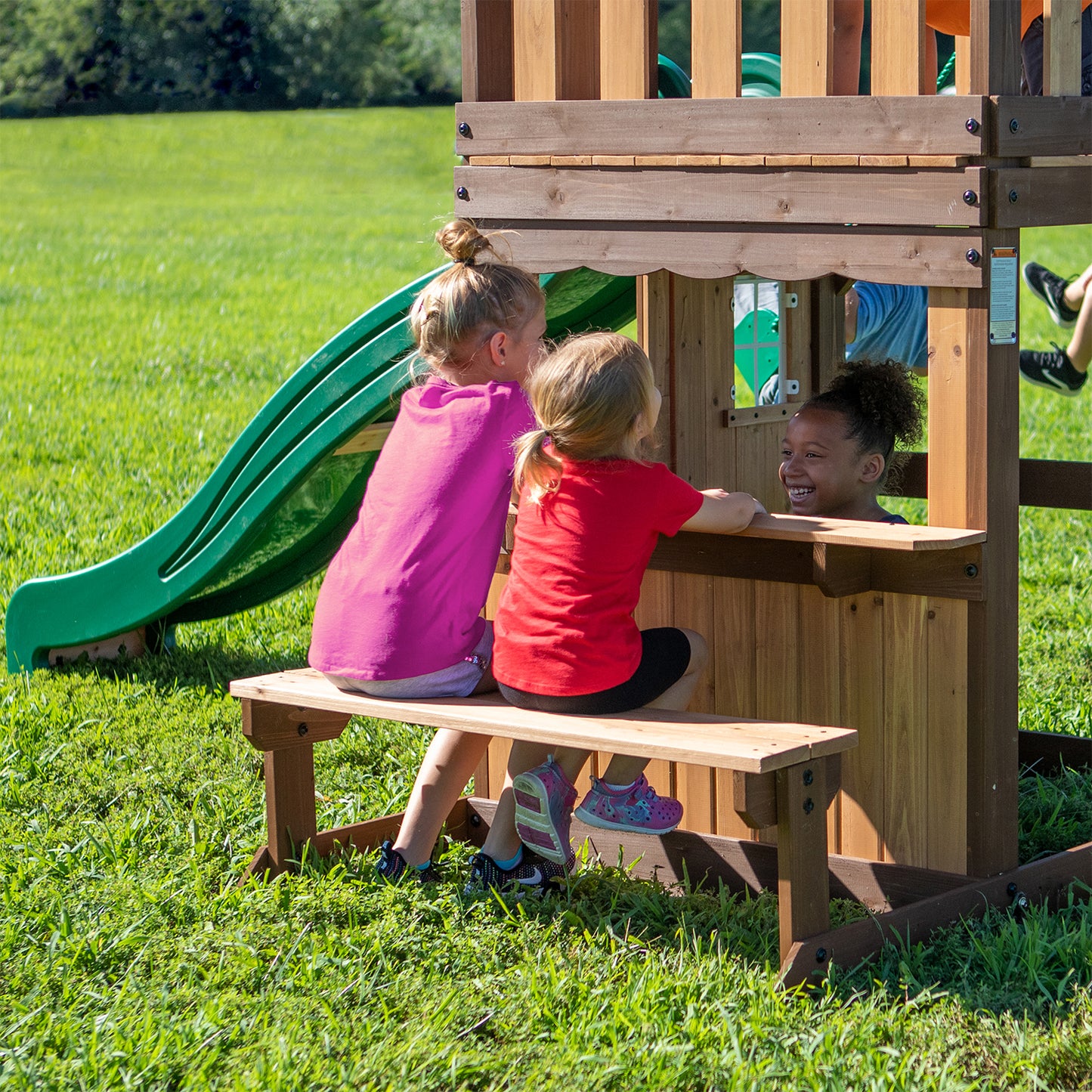 Backyard Discovery Lakewood Play Centre