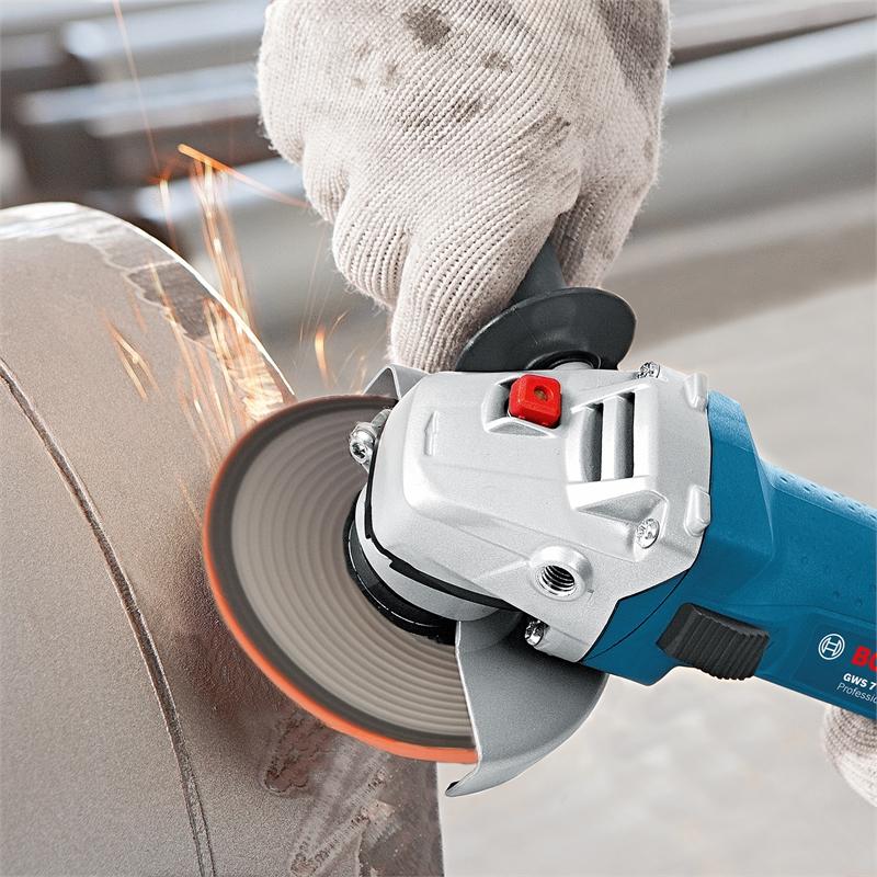 Bosch Blue 720W 125mm Corded Angle Grinder With 3 Discs
